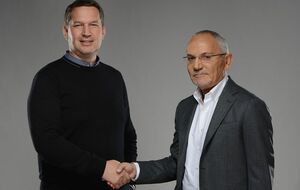 Елизаров и Шустер сотрудничают с 2010 года