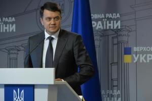 Разумкова 5 жовтня усунули від ведення засідань