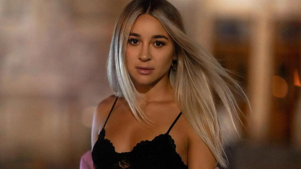 В сентябре Терлюга вышла замуж