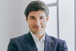 Голосование за отставку Разумкова в четверг противоречит регламенту и Конституции. Он сможет восстановиться в должности через суд