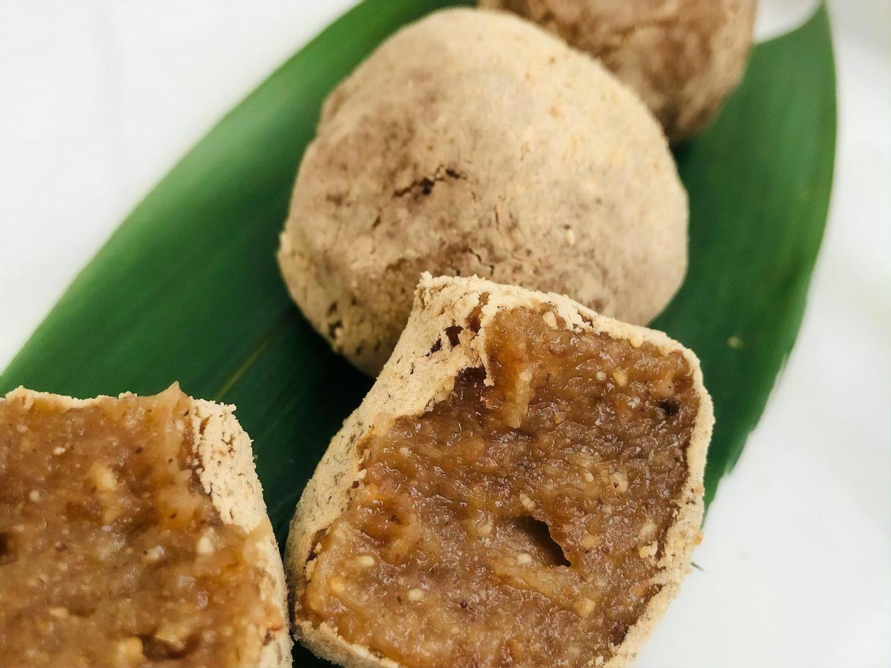 Для конфет из бананов используют любые орехи