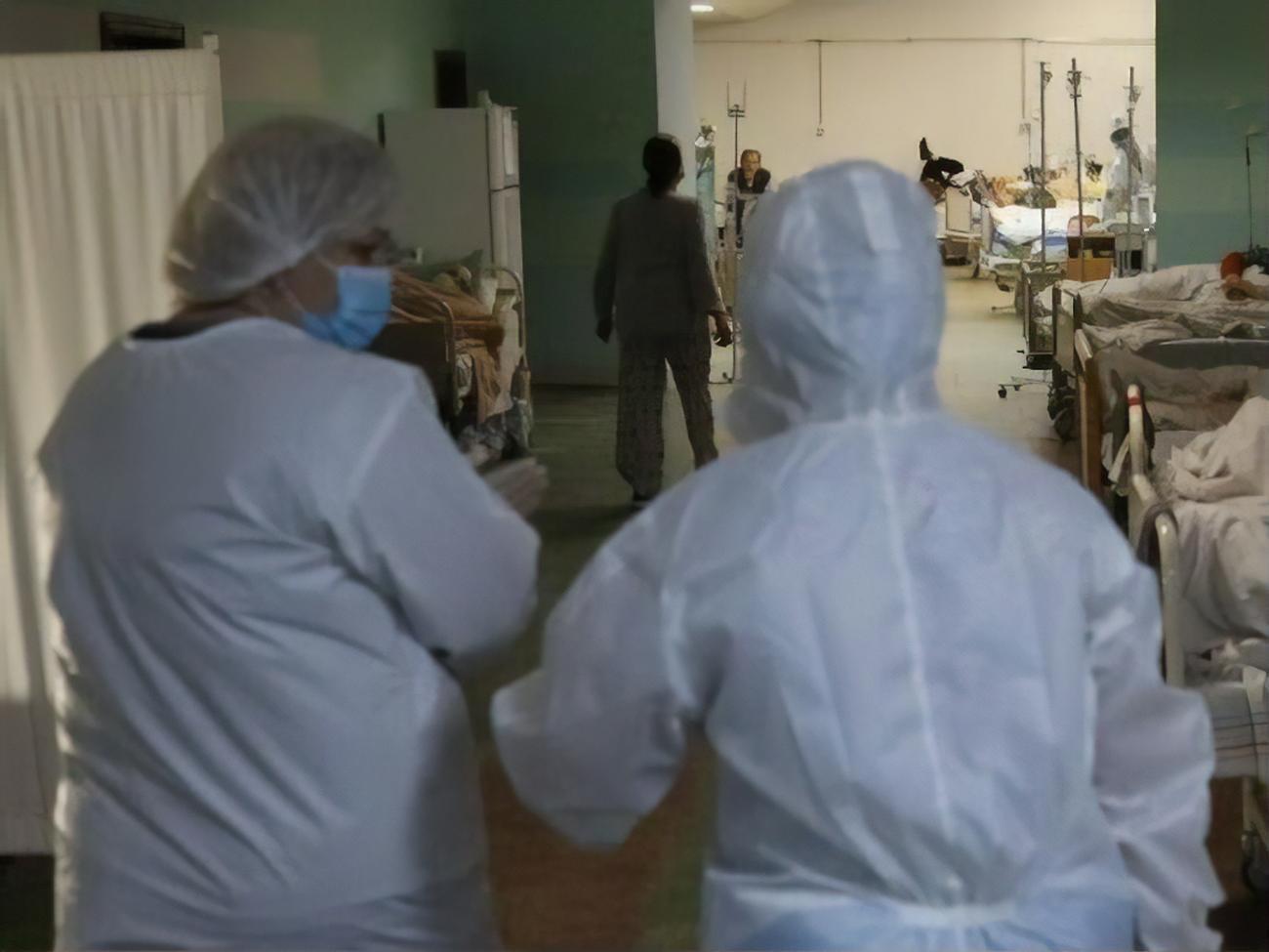 За сутки во львовскую больницу скорой помощи поступило рекордное количество заболевших COVID-19