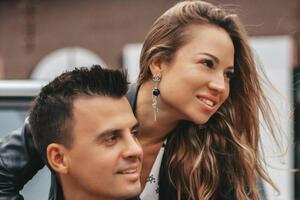 Туриченко старший за Тарасову на п'ять років