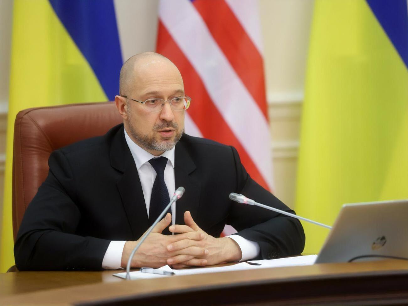 По словам Шмыгаля, четырех независимых членов набсовета "Нафтогазу" выберут в середине или в конце ноября