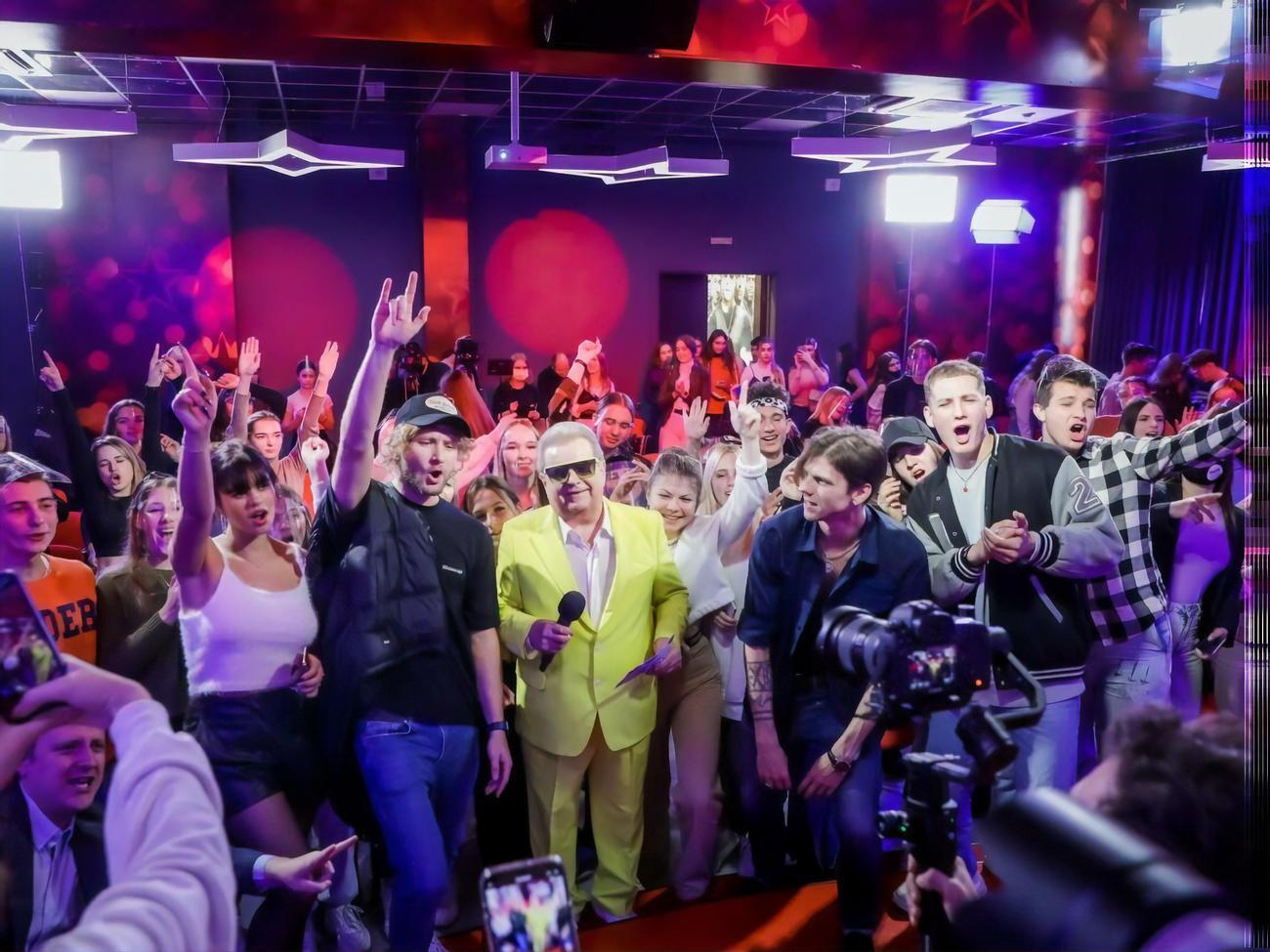 Михайло Поплавський: Маск у космосі &ndash; і Поплавський із TikTok теж у космосі