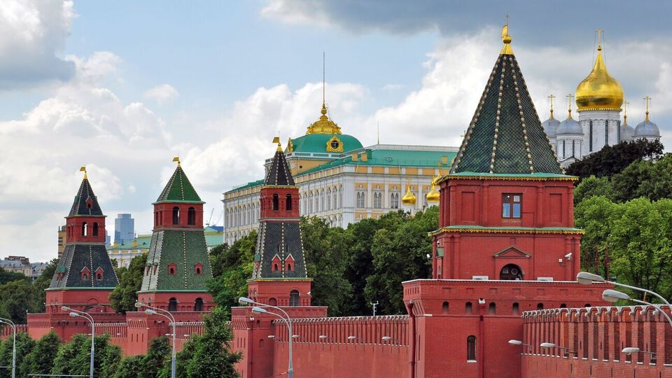 За даними російських ЗМІ, у Кремлі хочуть ухвалити рішення про відновлення транспортного сполучення між Україною і РФ