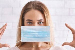 Використання масок залишається основним способом уникнути інфікування коронавірусом, зазначили в МОЗ