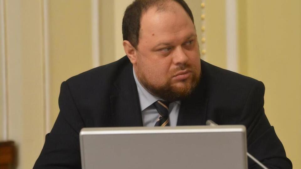 Стефанчук был представителем президента в Раде с августа 2019 года