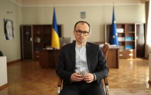Малюська: Не рекомендую сейчас брать штурмом государственных регистраторов и переплачивать космические деньги юристам