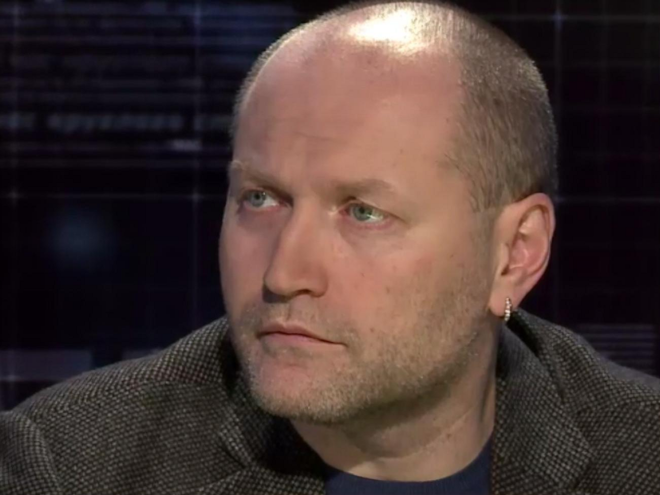 Борислав Береза: Для проталкивания такого решения надо быть либо испуганным идиотом, либо полным профаном в юриспруденции, либо Зеленским. А можно быть три в одном