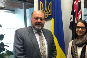 Кулинич проработал послом в Австралии шесть лет