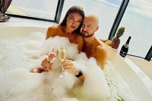 Влад і Ліліана Ями одружилися у 2014 році після сімох років стосунків