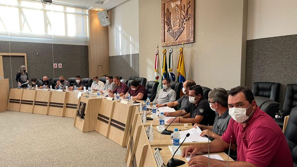 Міськрада Прудентополіса одностайно ухвалила рішення про офіційне використання української мови в муніципалітеті