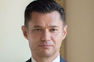 Дивишся на новий Київ – і радієш. Дивишся на старий, історичний Київ – і часто хочеться плакати