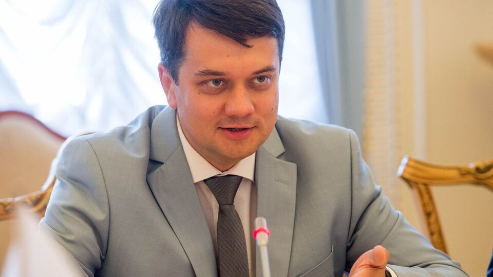 Спікера звільнили, але нового не обрали