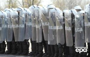 Поліцейських серед затриманих четверо