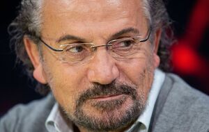 Шустер: Безусловный базовый доход – это зарплата за жизнь