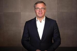 Юрий Рыженков: Как и другие большие компании, мы сталкивались со злоупотреблениями подрядчиков – приписками, зарплатами в конвертах, отсутствием нормальных инструментов