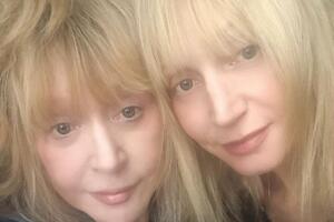 Орбакайте и Пугачева вместе позировали для фото на презентации