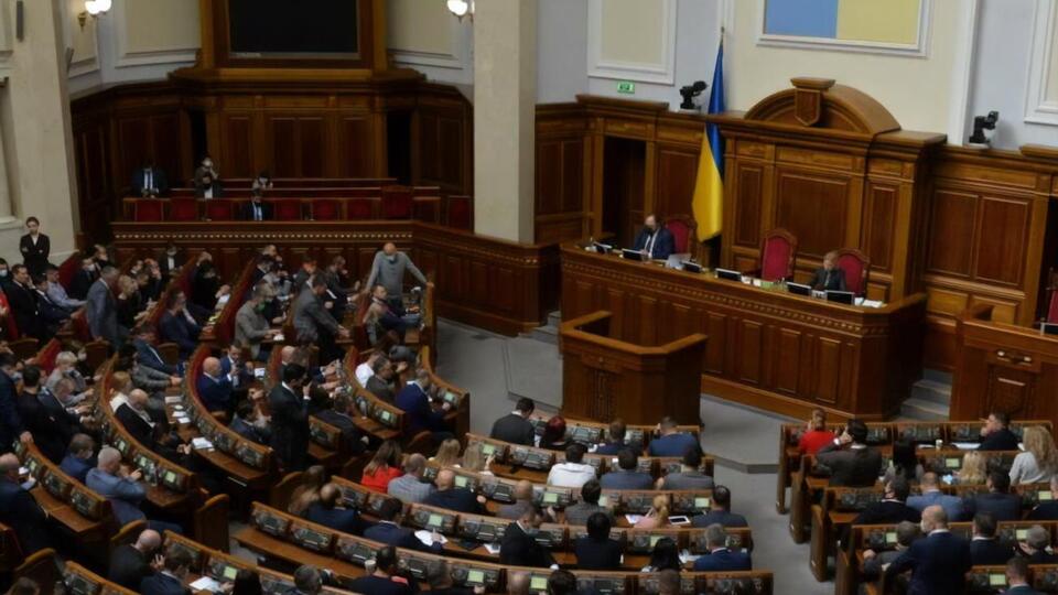 Принятие законопроекта в целом поддержали 342 нардепа