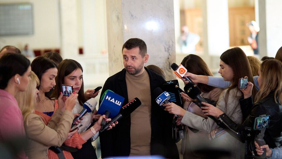 Арахамия: По министрам мы будем определяться 18 октября