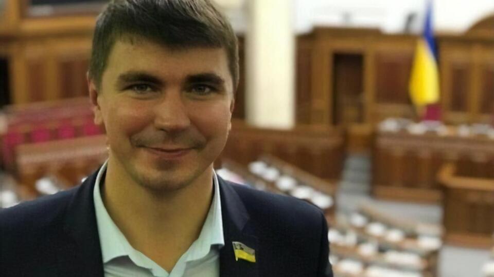 Полиция рассматривает несколько версий причины смерти Полякова, в том числе отравление