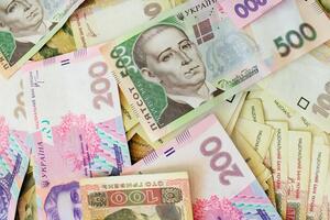 Курс гривны к евро упал с 30,50 грн/€ до 30,60 грн/€