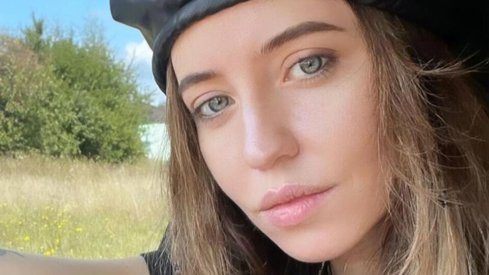 Дорофєєва обрала відверте вбрання для виступу на сцені