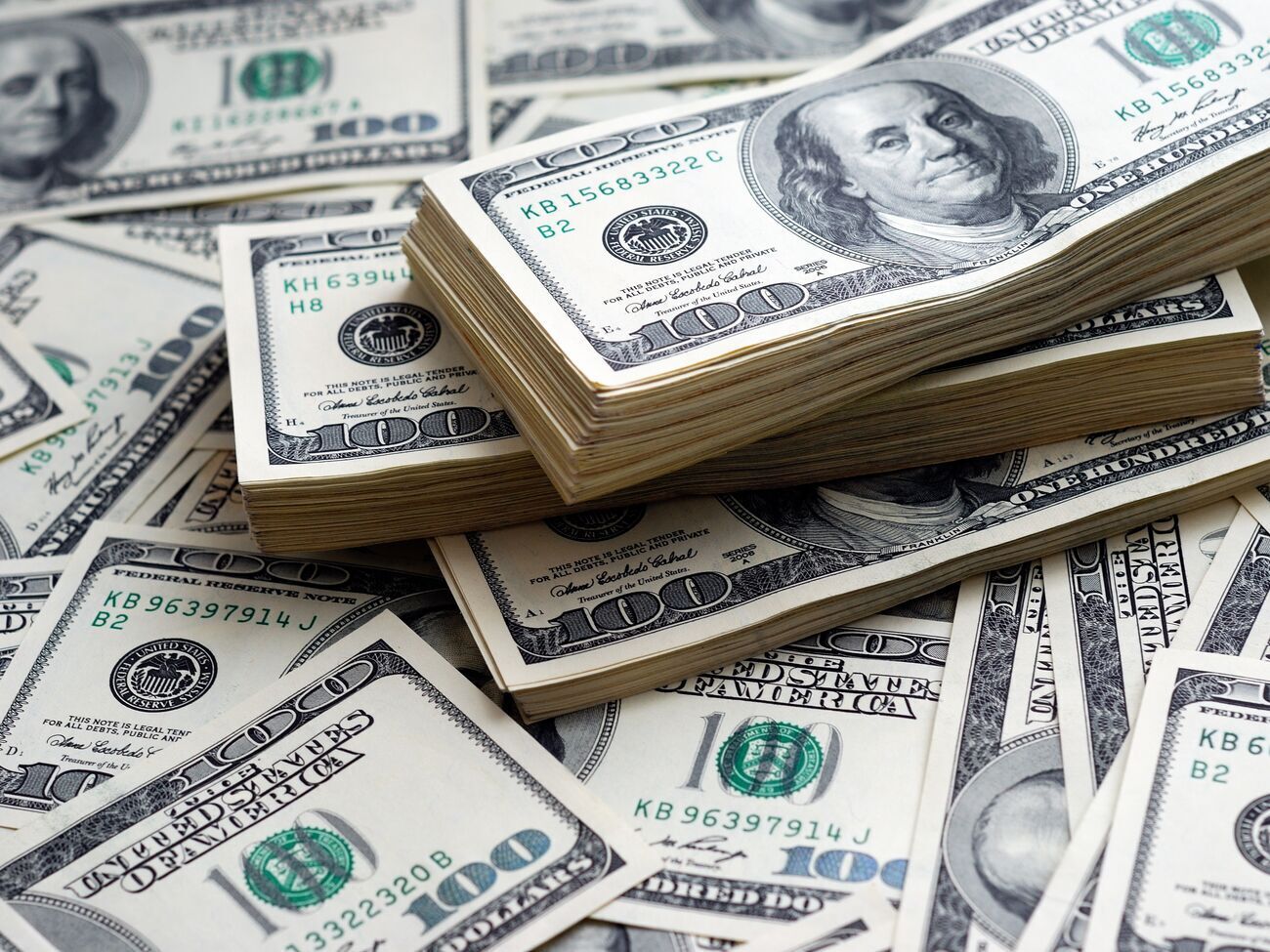 80,1% украинцев считают недопустимым, чтобы высшие должностные лица государства и ведущие политики владели офшорными счетами за рубежом