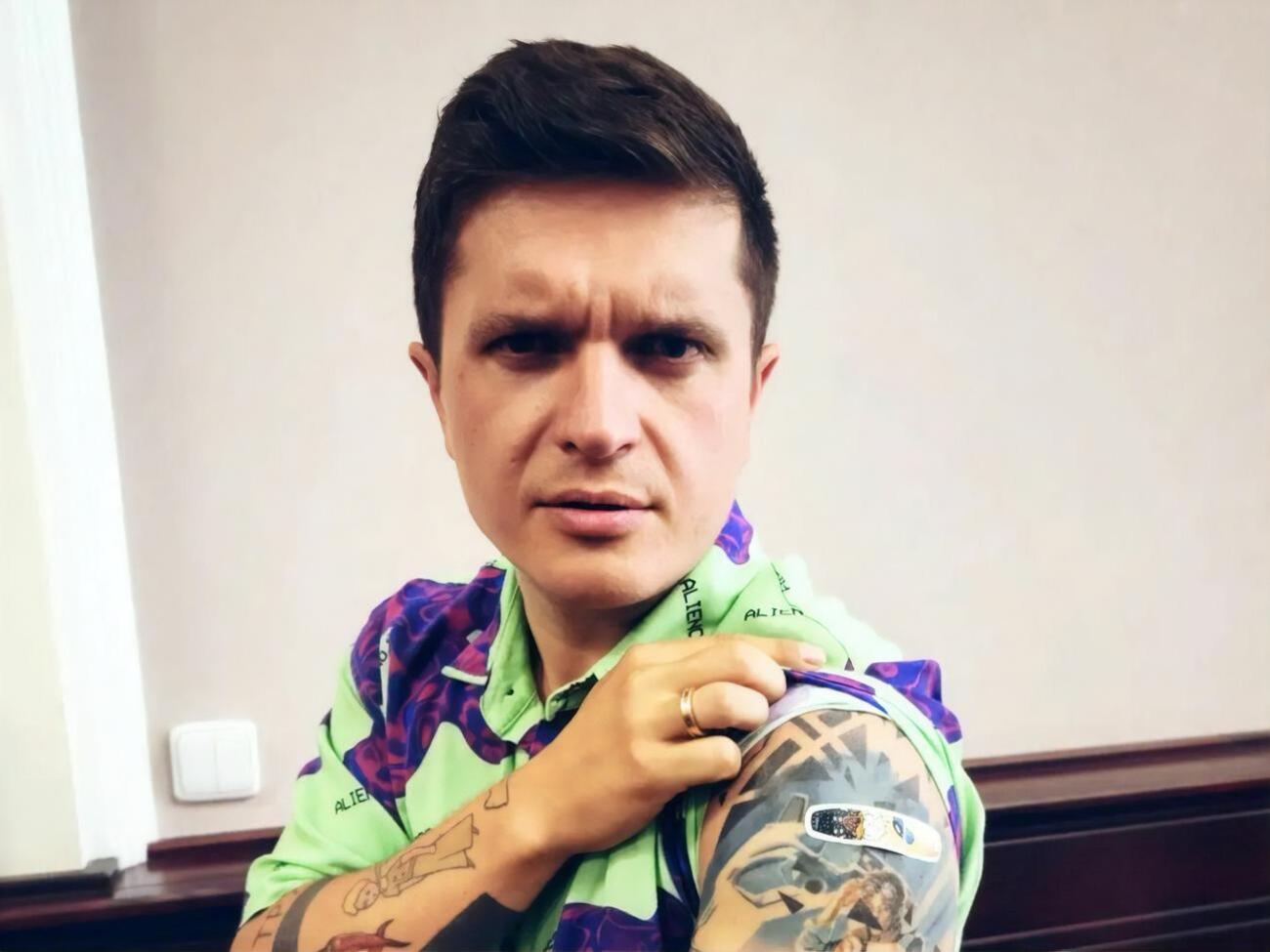 Анатолій Анатоліч з усією сім'єю полетів на відпочинок<br /><br />