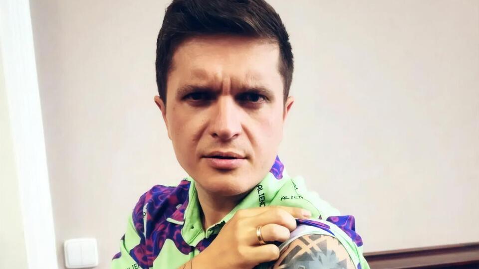 Анатолій Анатоліч з усією сім'єю полетів на відпочинок<br /><br />