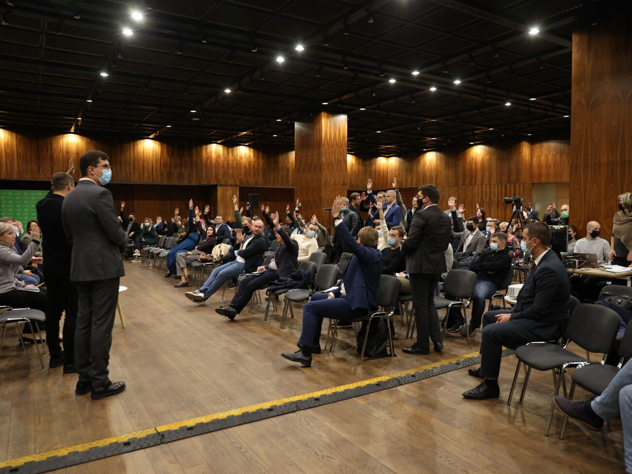 Монобольшинство решило вернуть Штучному должность главы аппарата Рады