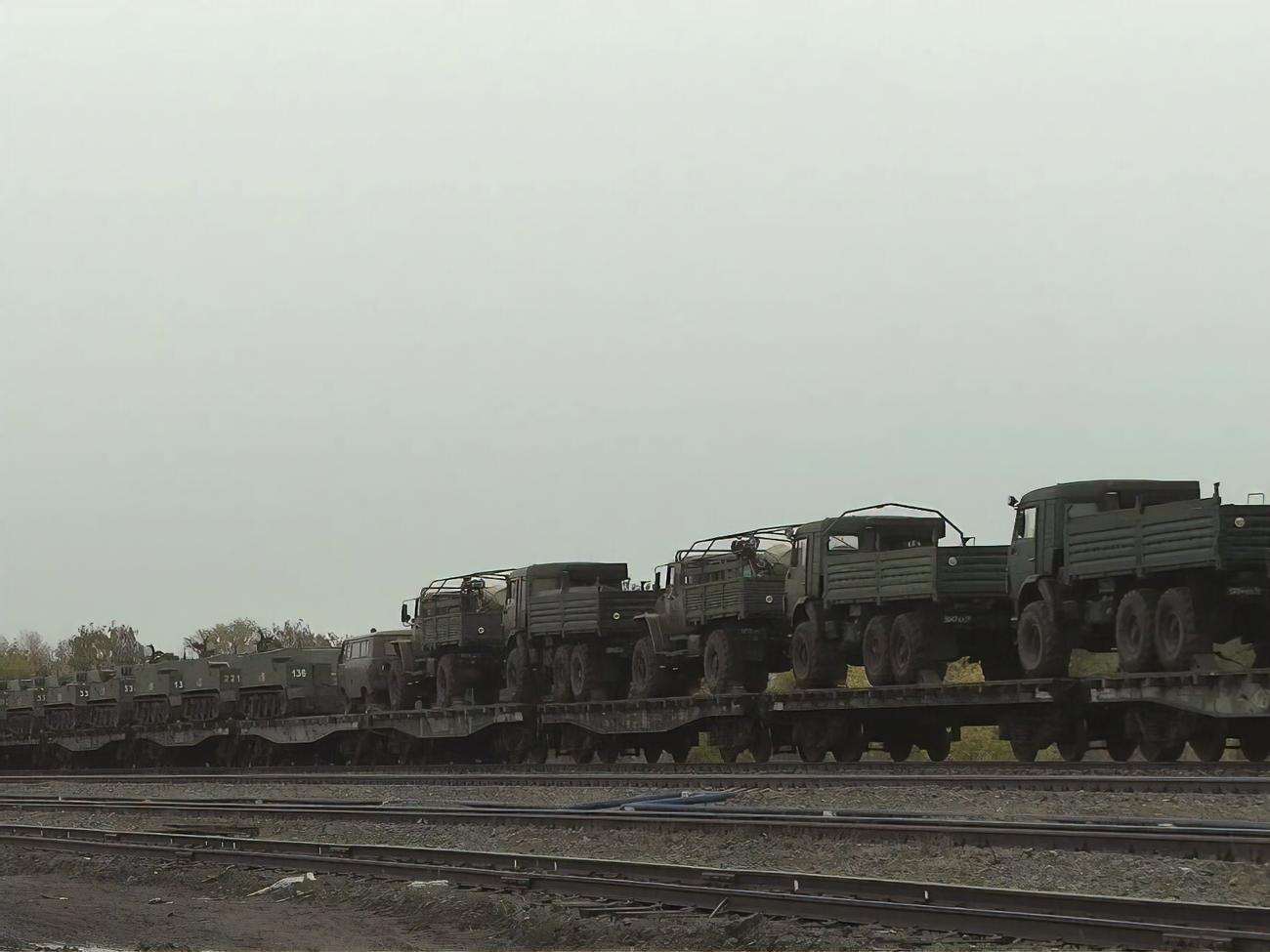 The Washington Post писала, что&nbsp;передвижения российских войск и техники у границы с Украиной вызывают обеспокоенность у США и ЕС