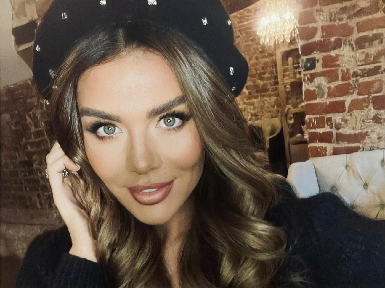 Седокова: Если вы считаете, что дарить цветы не нужно, то дарите бриллианты. Они не завянут