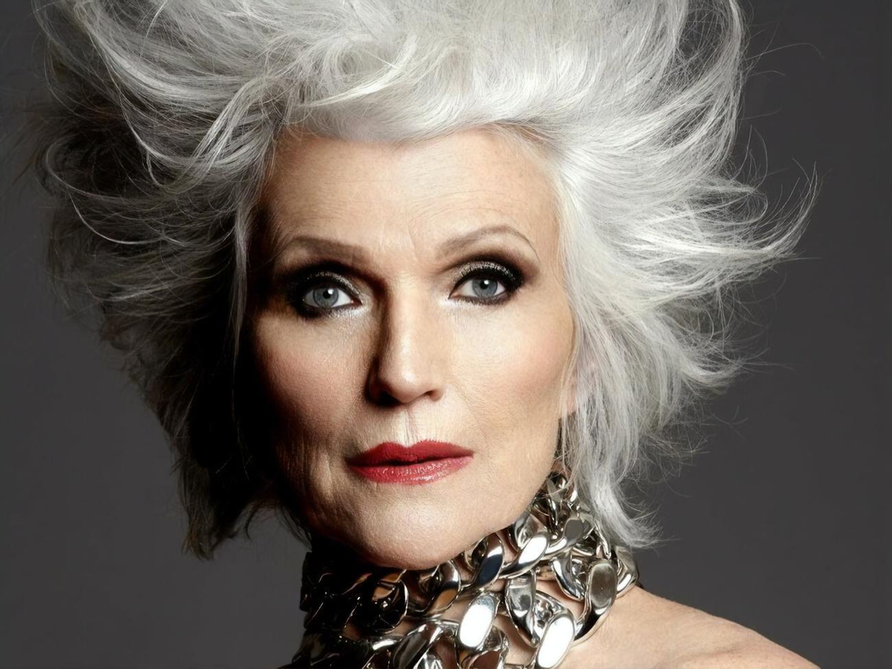 У Києві Мей Маск презентувала свою книгу "Жінка, яка має план"