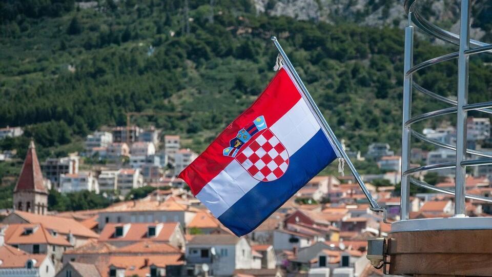 Хорватія стала третьою країною, яка не закриває в'їзд українцям