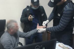 Правоохранители разоблачили подозреваемого во время одной из "групповых" сделок