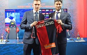 Главная цель перед "Дженоа" – сберечь прописку в Серии А, отметил Шевченко (слева)