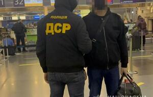 33-річному громадянинові Азербайджану заборонили в'їзд в Україну на три роки