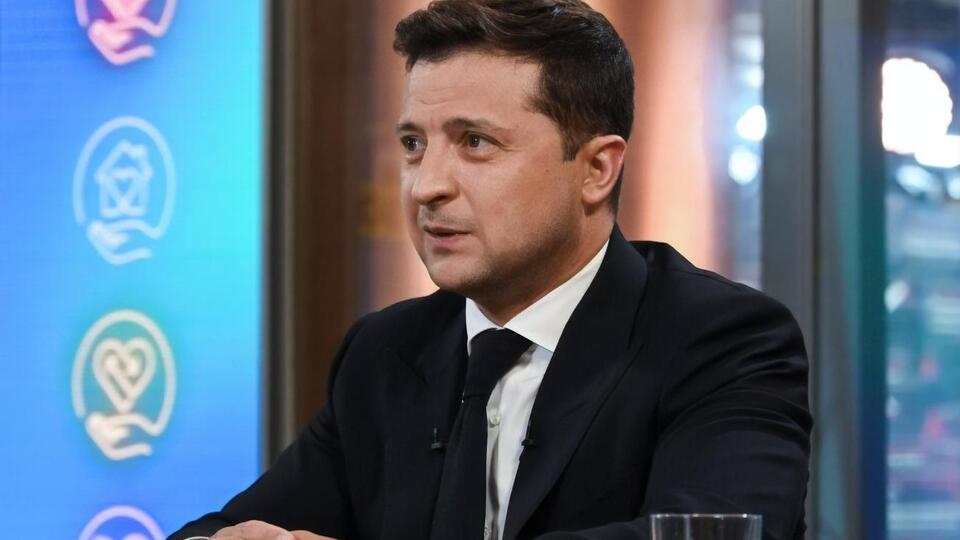 Згідно з результатами опитування, Зеленського на виборах готові підтримати 21,8% громадян