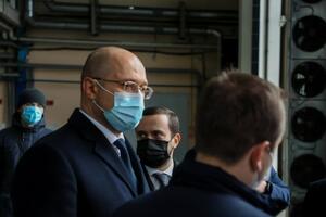 Шмигаль заявив, що на опалювальний сезон вугілля вистачить і "газу абсолютно достатньо"