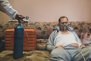 Во время четвертой волны коронавируса в Украине в два раза возросло потребление баллонов с газообразным кислородом