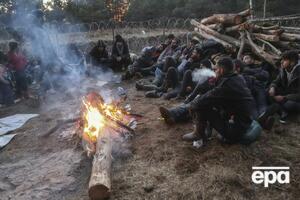 В ноябре многочисленная группа мигрантов разбила лагерь у польско-белорусской границы