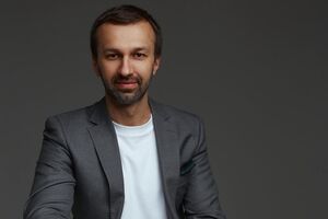 Наприкінці 2019 року Лещенка призначили членом наглядової ради "Укрзалізниці"