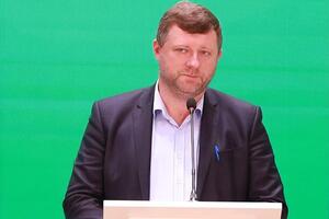 8 ноября Корниенко сообщил о решении сложить полномочия главы партии "Слуга народа"