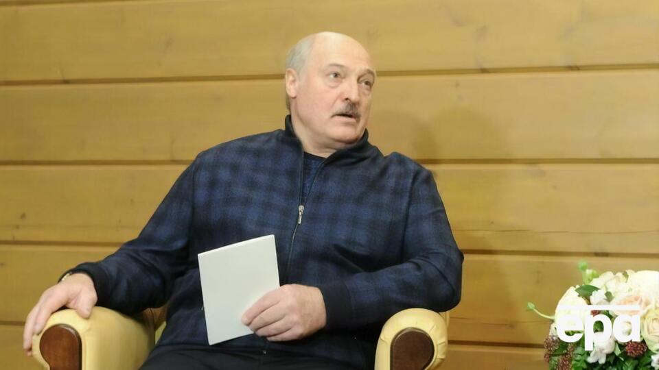 Лукашенко: Мне надо несколько дивизионов "Искандеров" на западном, на южном направлении, пусть стоят