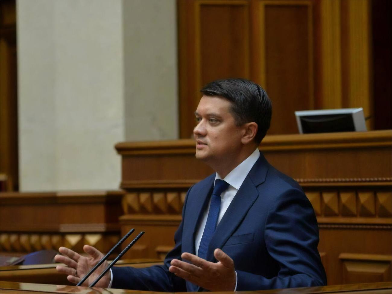 Разумков отметил, что видел все серии&nbsp;сериала "Слуга народа"