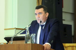 Данілов (на фото) "нормально і професійно" почувається у кріслі секретаря РНБО, вважає Стефанчук