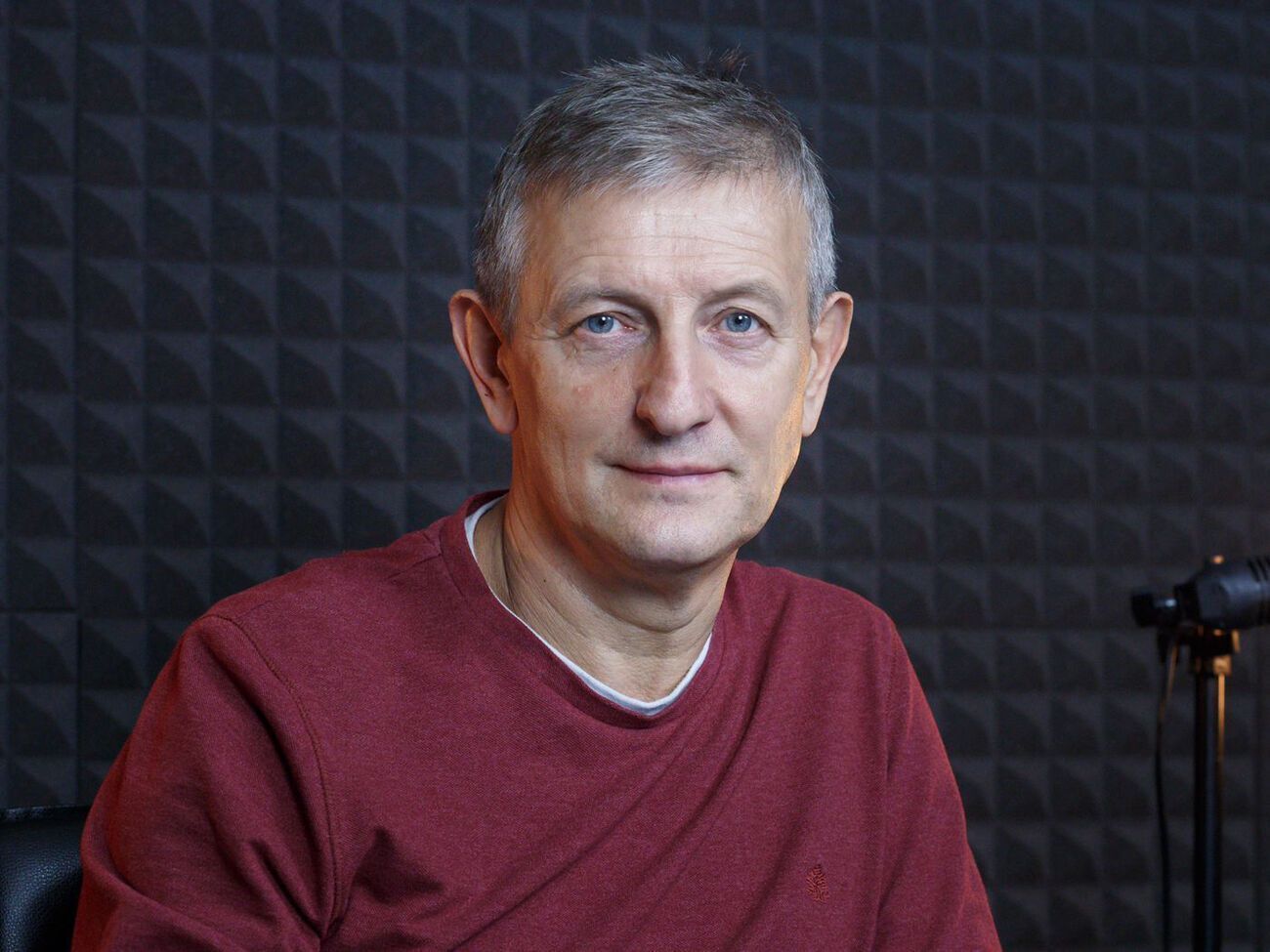 Гетманцев зовет нас в "светлое прошлое", где главным был его величество чиновник. Украинцам пора решить, хотят ли они идти за таким вот начальником