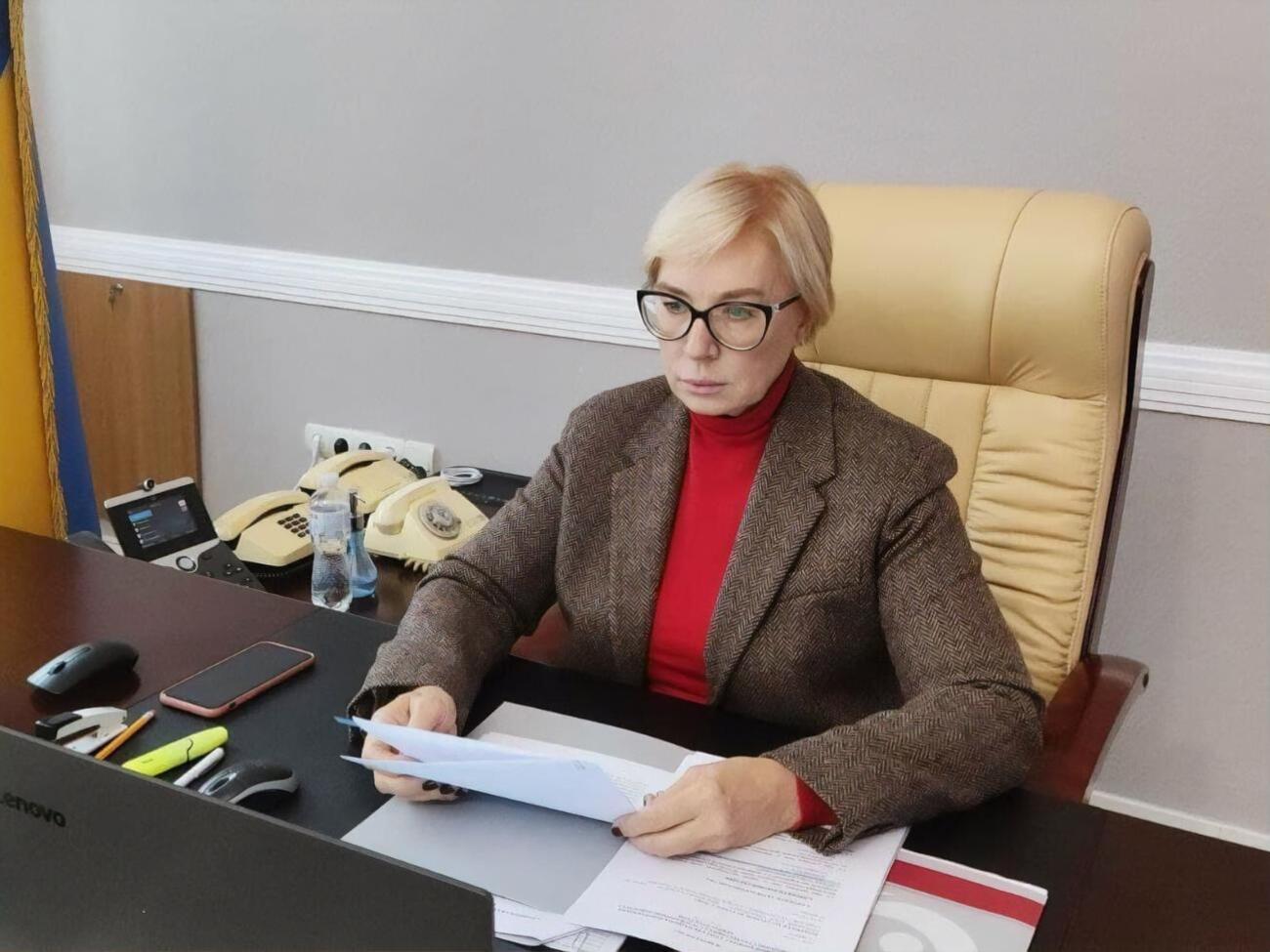 За словами Денісової, точна кількість українців, яких незаконно утримують у в'язницях бойовиків, невідома